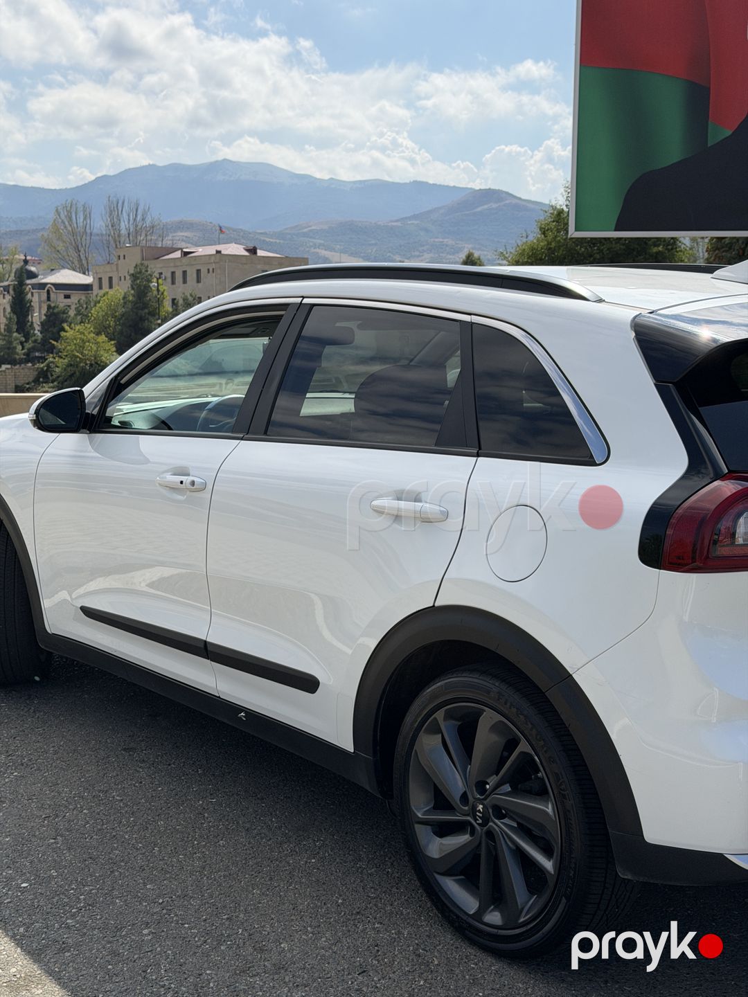 Kia Niro 2017 — Avtomobillər, Gəncə (8)