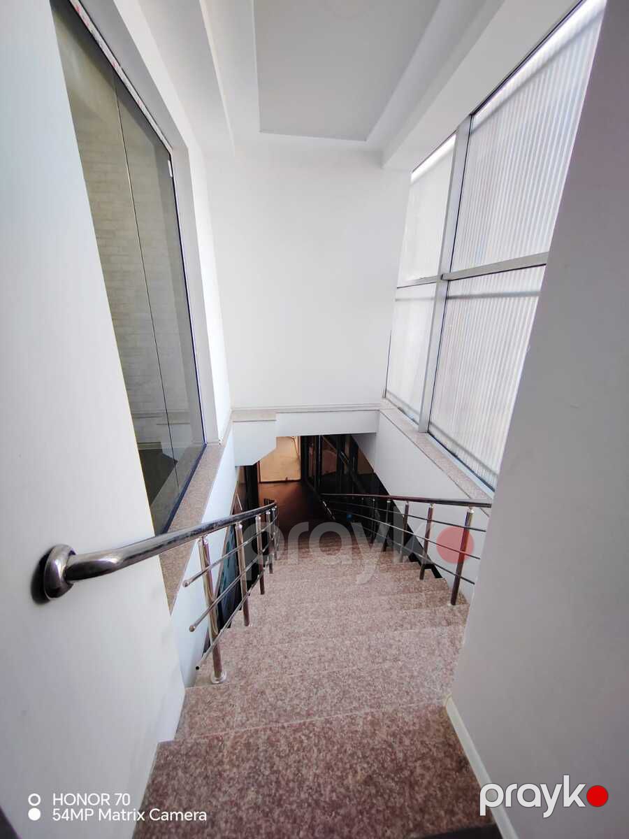 Satılır obyekt 200 m² — Əmlak, Bakı (10)
