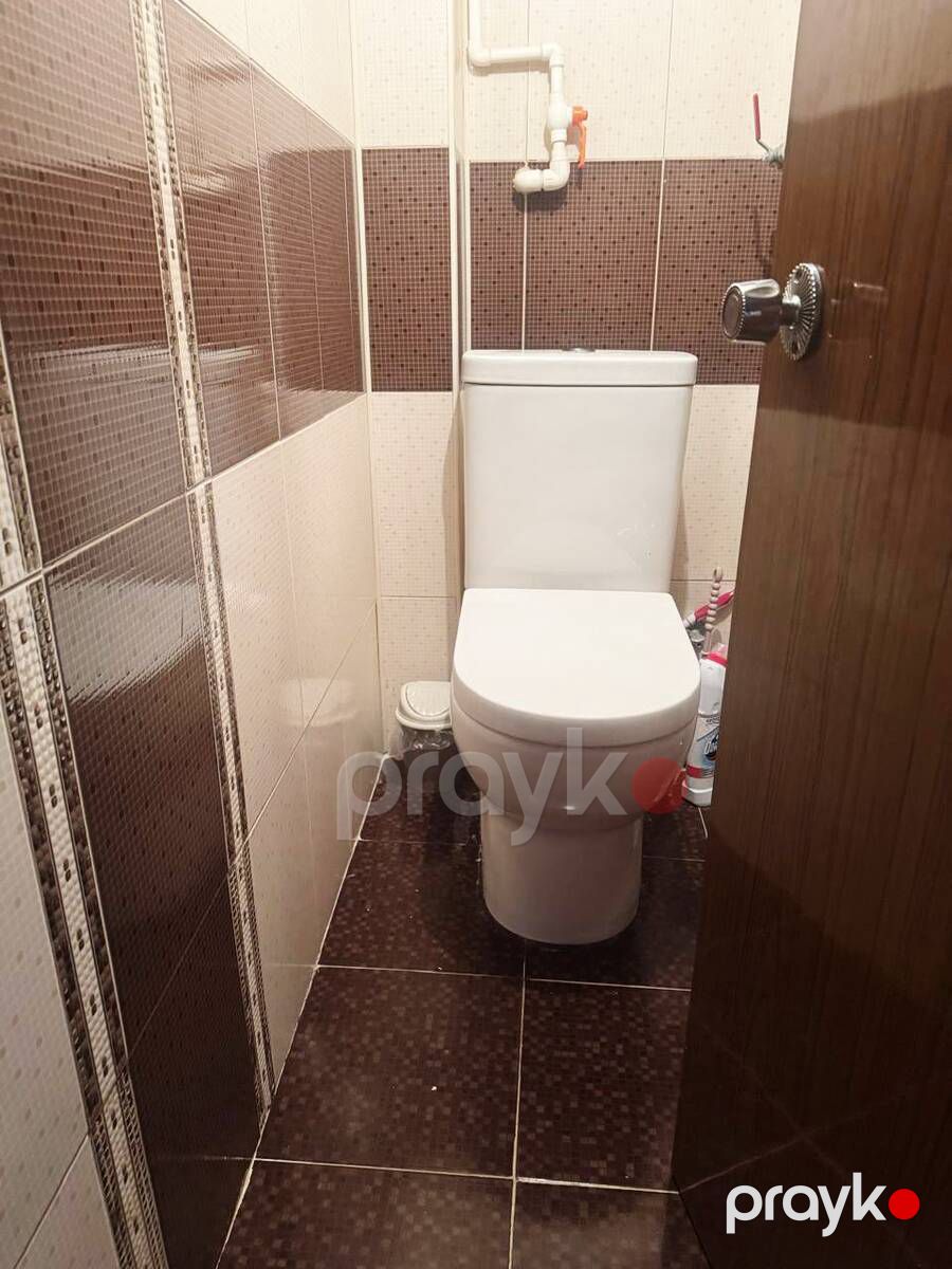 Satılır 4 otaqlı köhnə tikili 85 m² — Mənzil, Bakı (12)