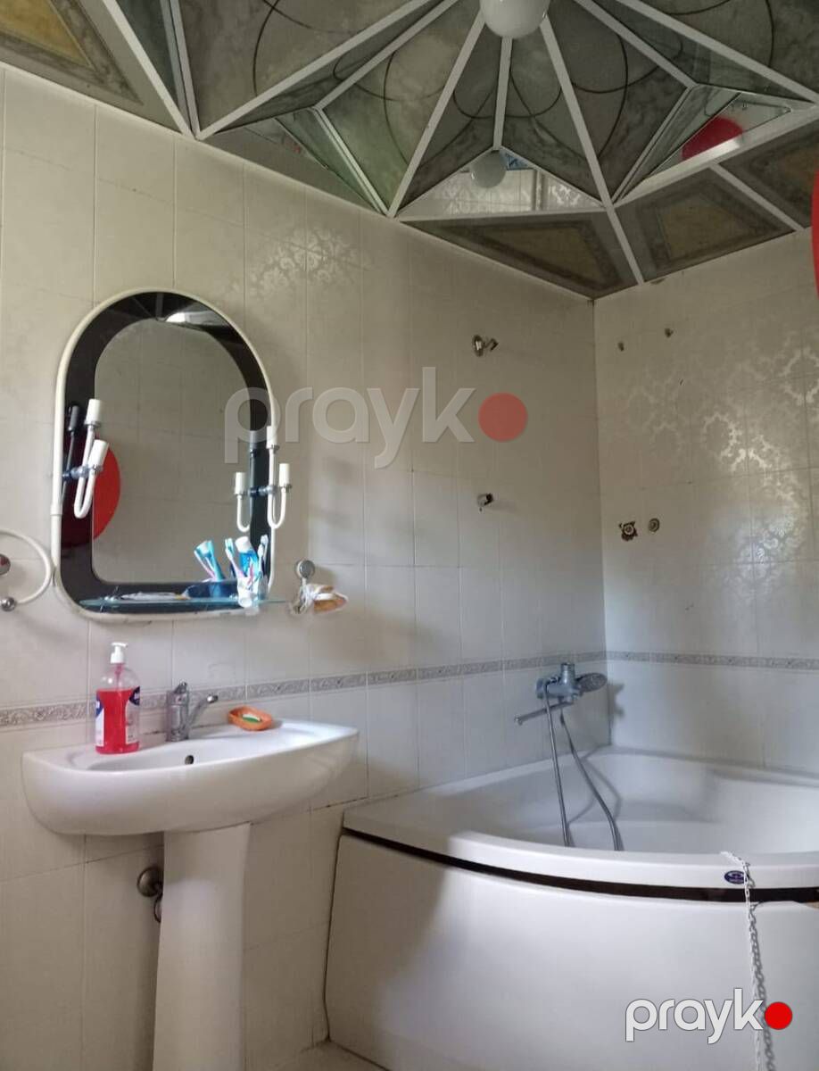 İcarəyə verilir 3 otaqlı köhnə tikili 90 m² — Mənzil, Bakı (8)