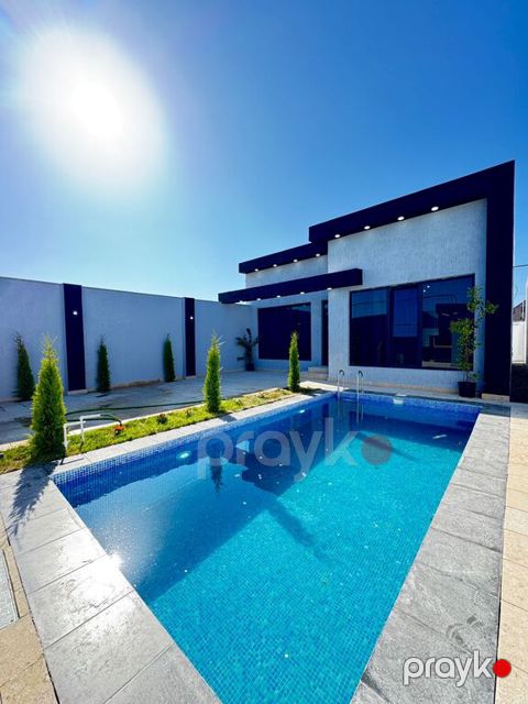 Satılır 4 otaqlı həyət evi/bağ evi 150 m² — Bakı