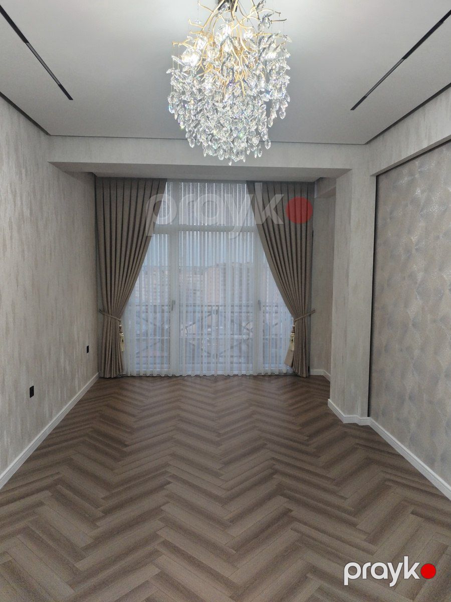 Satılır 4 otaqlı yeni tikili 135 m² — Mənzil, Bakı (2)