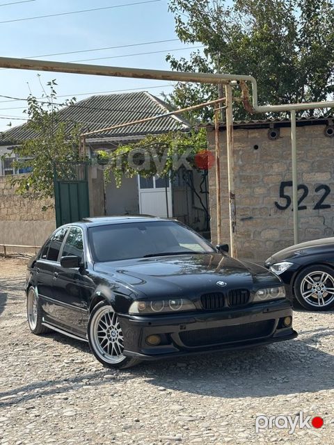BMW 525, 2.5 L, 2002 il, 321 000 km — Sumqayıt