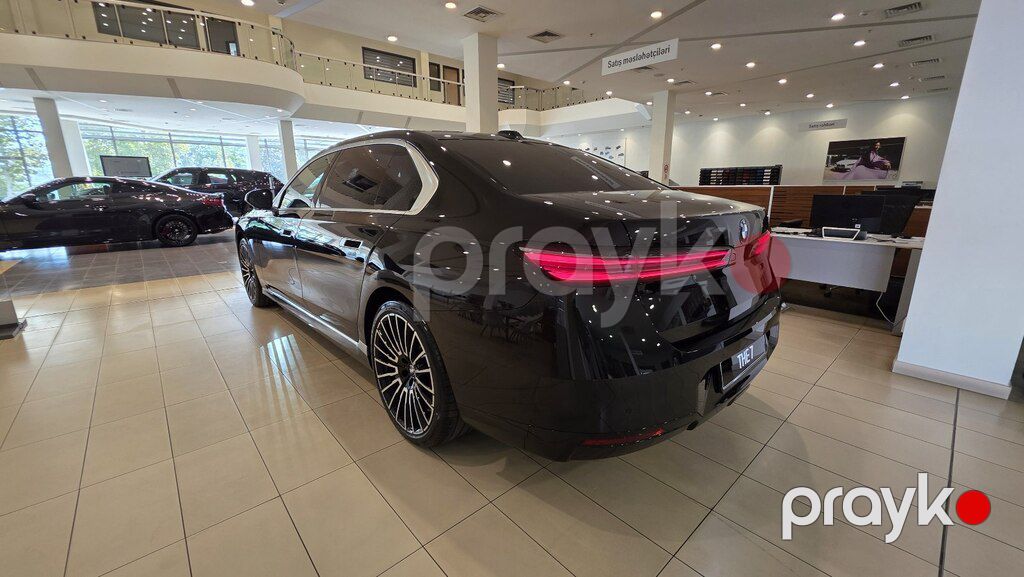 BMW 740, 3.0 L, 2026 il, yeni — Avtomobillər, Bakı (11)