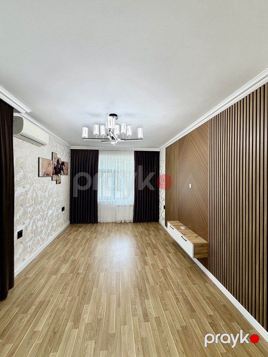 Satılır 2 otaqlı köhnə tikili 65 m² — Mənzil, Bakı (2)
