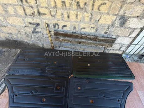 Lada (VAZ) 2107 qapı üzlükləri — Bakı