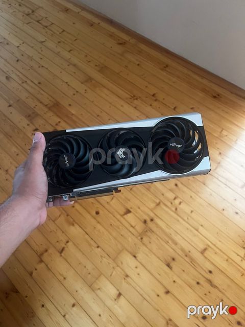 Sapphire Nitro+ RX6700XT 12GB — Bakı