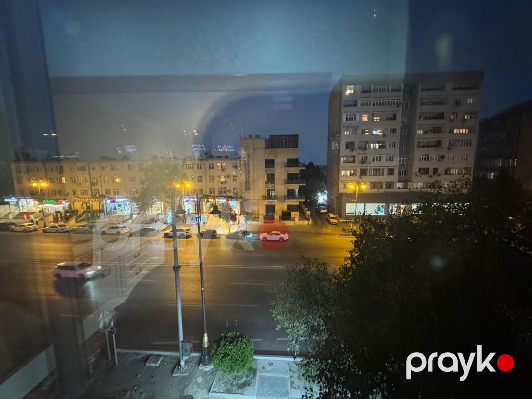 Satılır 2 otaqlı köhnə tikili 48 m² — Mənzil, Bakı (12)