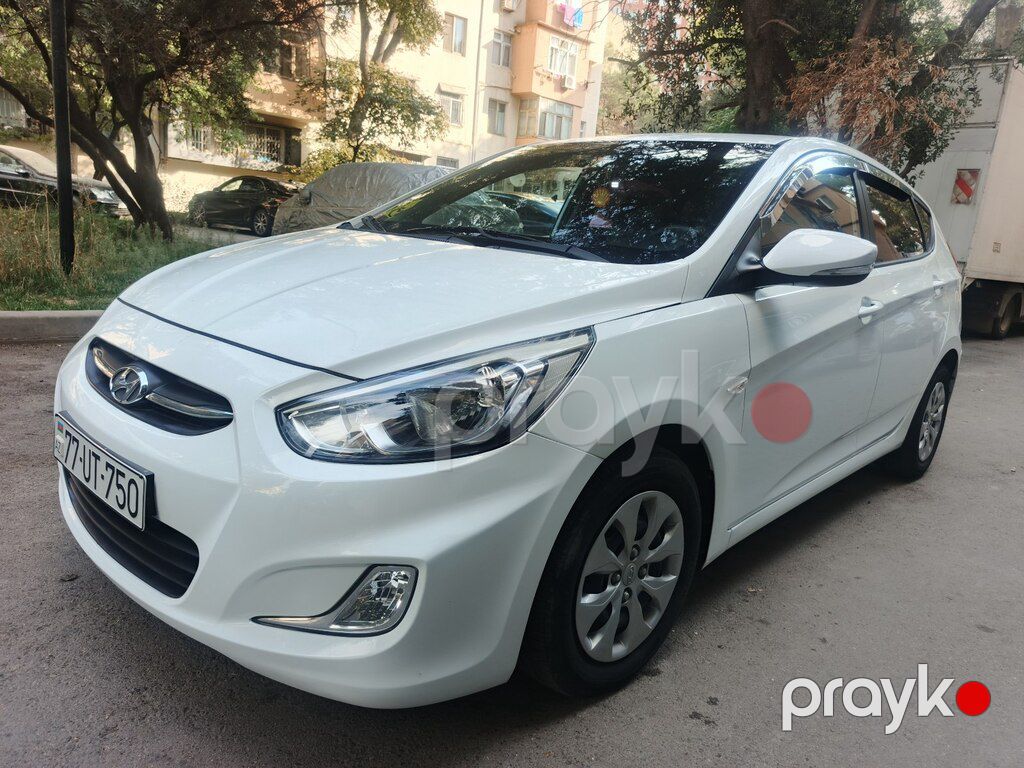 Hyundai Elantra, 1.8 L, 2015 il, 129 680 km 77-UT-750 — Avtomobillər, Bakı (3)