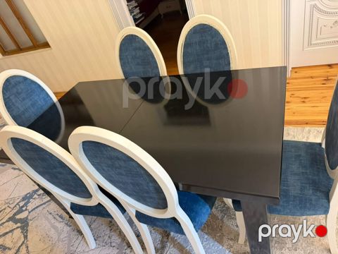 Stol 6 stul 280 azn satılır stol açılır 8 nəfərlik olur Ünvan Q — Bakı