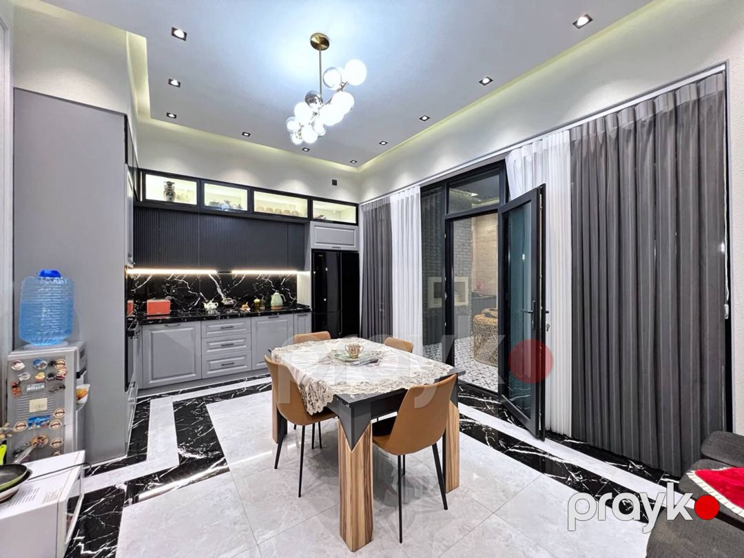 Satılır 4 otaqlı həyət evi/bağ evi 160 m² — Ev, villa, Bakı (12)