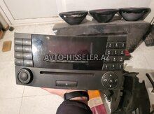 Mercedes W211 maqnitolası — Bakı