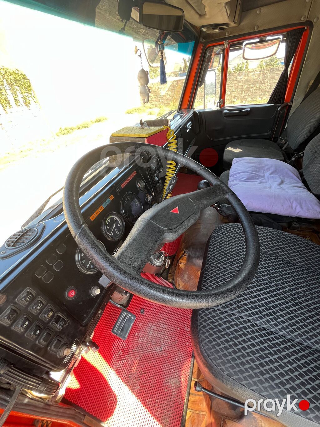 Kamaz sudaşıyan xüsusi texnika - Marka/model: Kamaz su sisternli yük 88-CK-915 — Yük maşınları, Digah (8)