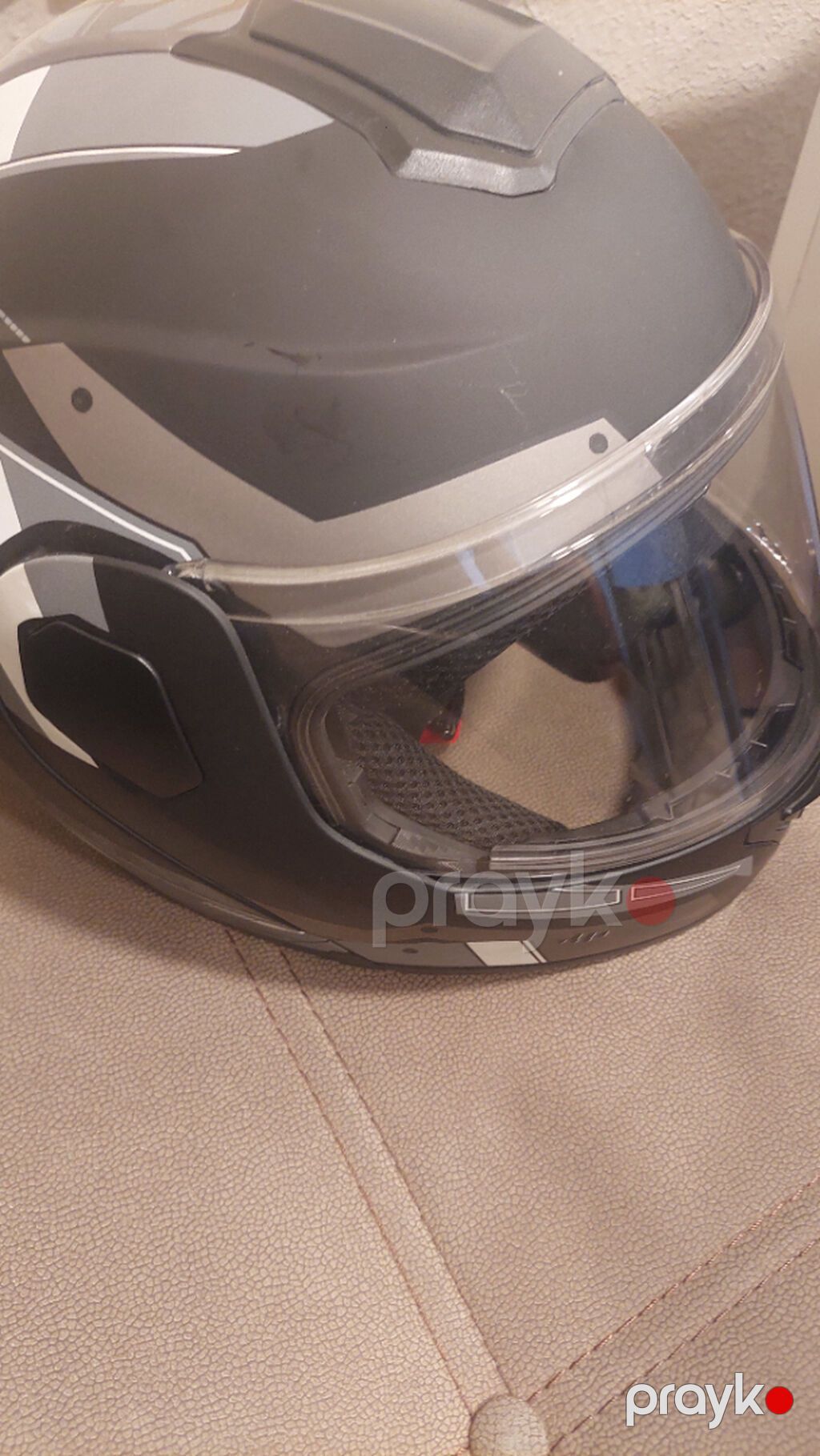 Kask burda 220 azn dir,elə rusiya və digər yerlərdə də 200 və daha — Motosiklet geyimi, Bakı (5)
