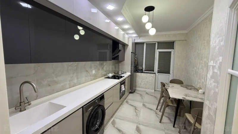 Satılır 3 otaqlı Mənzil Yeni tikili 130 m² Bakı, Nəsimi r., Memar Əcəmi m — Mənzil, Bakı (6)