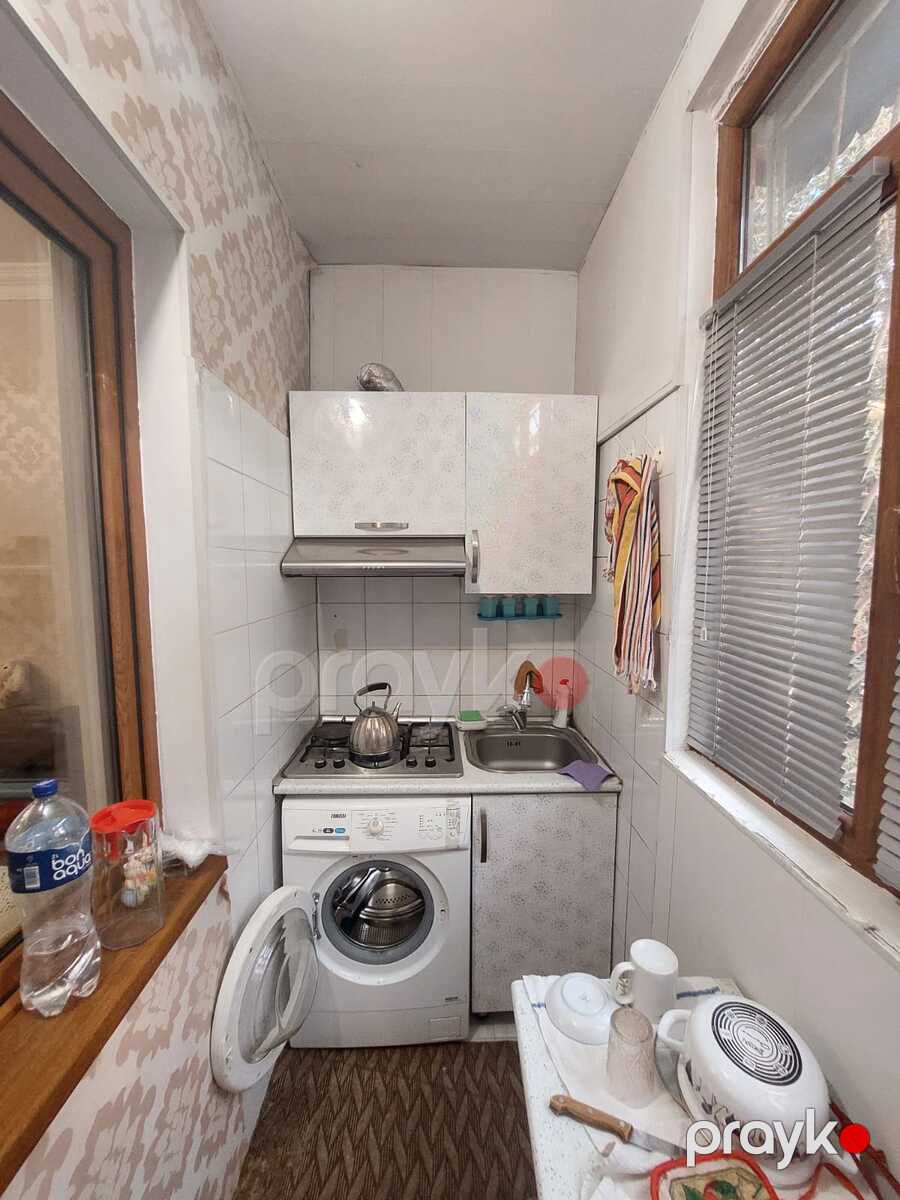 Satılır 2 otaqlı köhnə tikili 50 m² — Mənzil, Bakı (8)