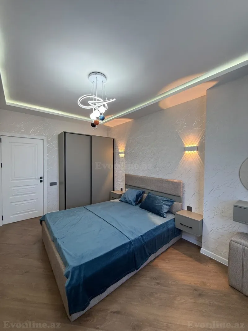 Satılır 3 otaqlı Mənzil Köhnə tikili 80 m² Bakı, Xətai r., Həzi Aslanov m., Həzi Aslanov — Bakı