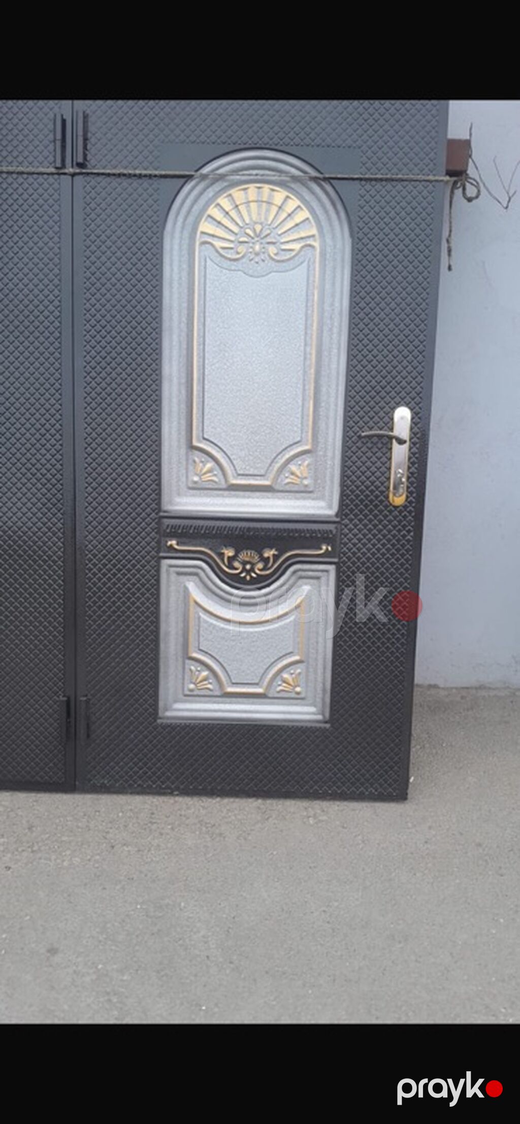 Seyf qapılar – 160 AZN - Material: metal seyf tipli giriş qapıları — Pəncərələr, qapılar, balkonlar, Bakı (5)