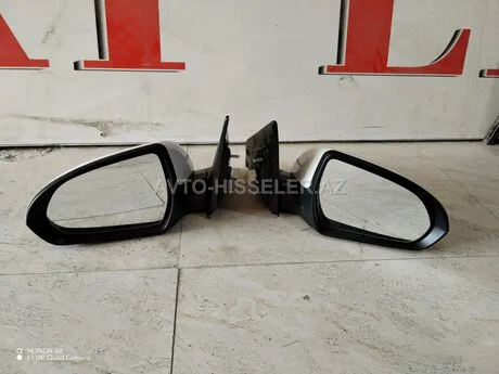 Hyundai Elantra 2016-2018 yan güzgüsü — Bakı