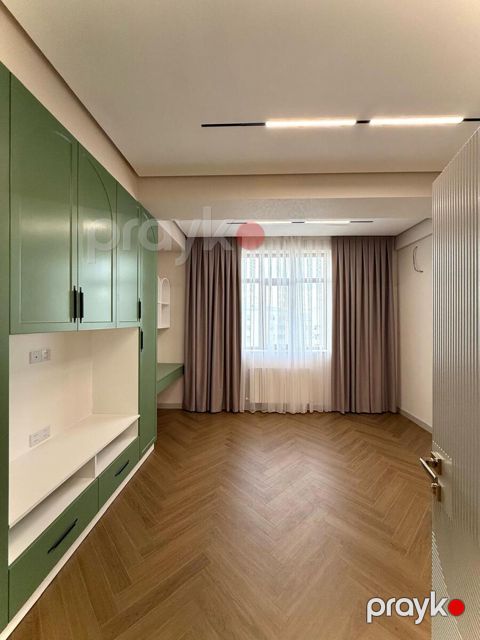 Satılır 4 otaqlı yeni tikili 155 m² — Bakı