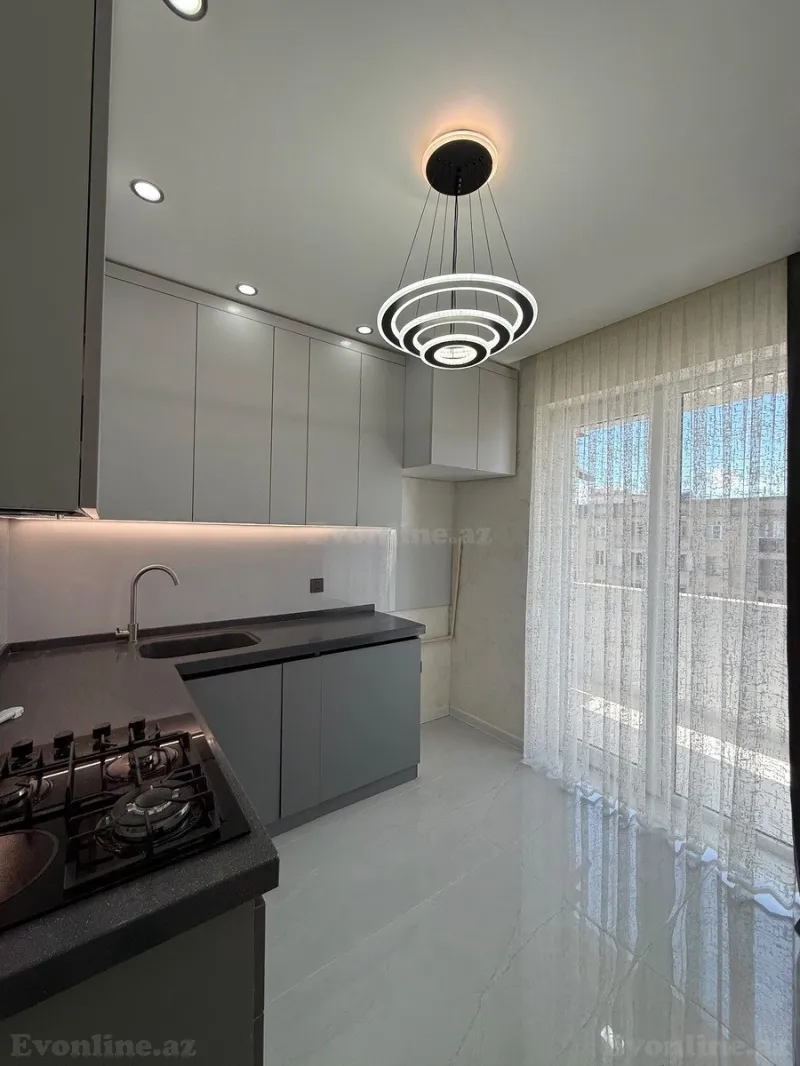 Satılır 3 otaqlı Mənzil Köhnə tikili 80 m² Bakı, Xətai r., Həzi Aslanov m., Həzi Aslanov — Mənzil, Bakı (4)