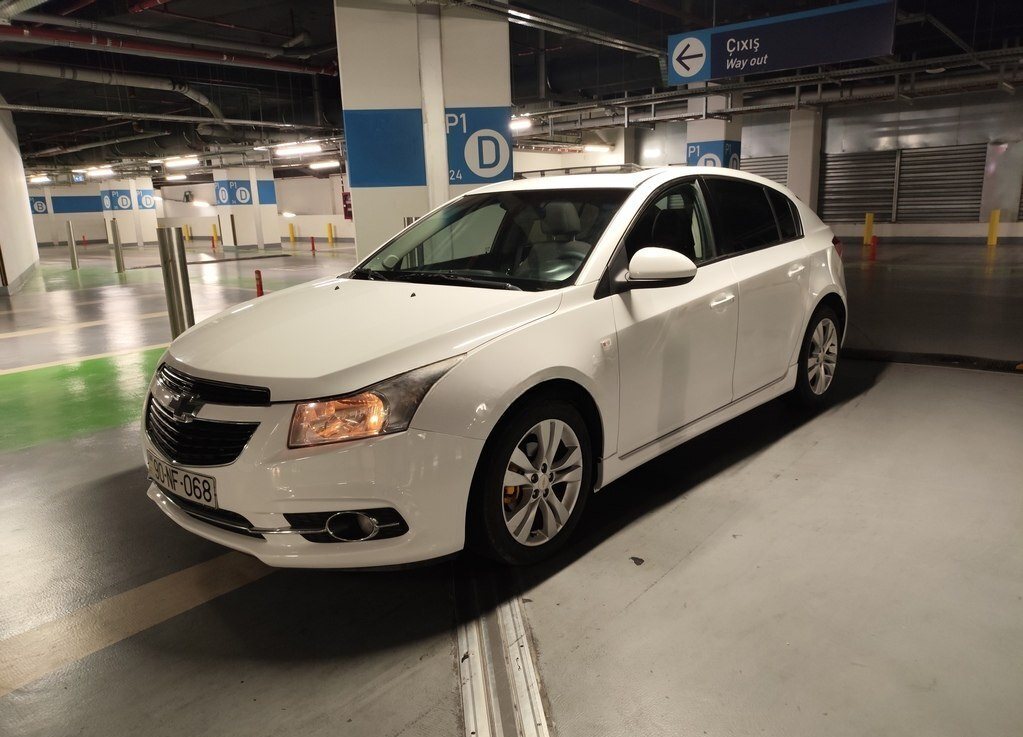 Chevrolet Cruze, 2012 il, 300000 km 90-NF-068 — Avtomobillər (2)
