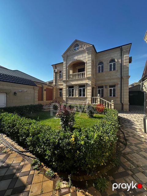 Satılır 5 otaqlı həyət evi/bağ evi 200 m² — Bakı