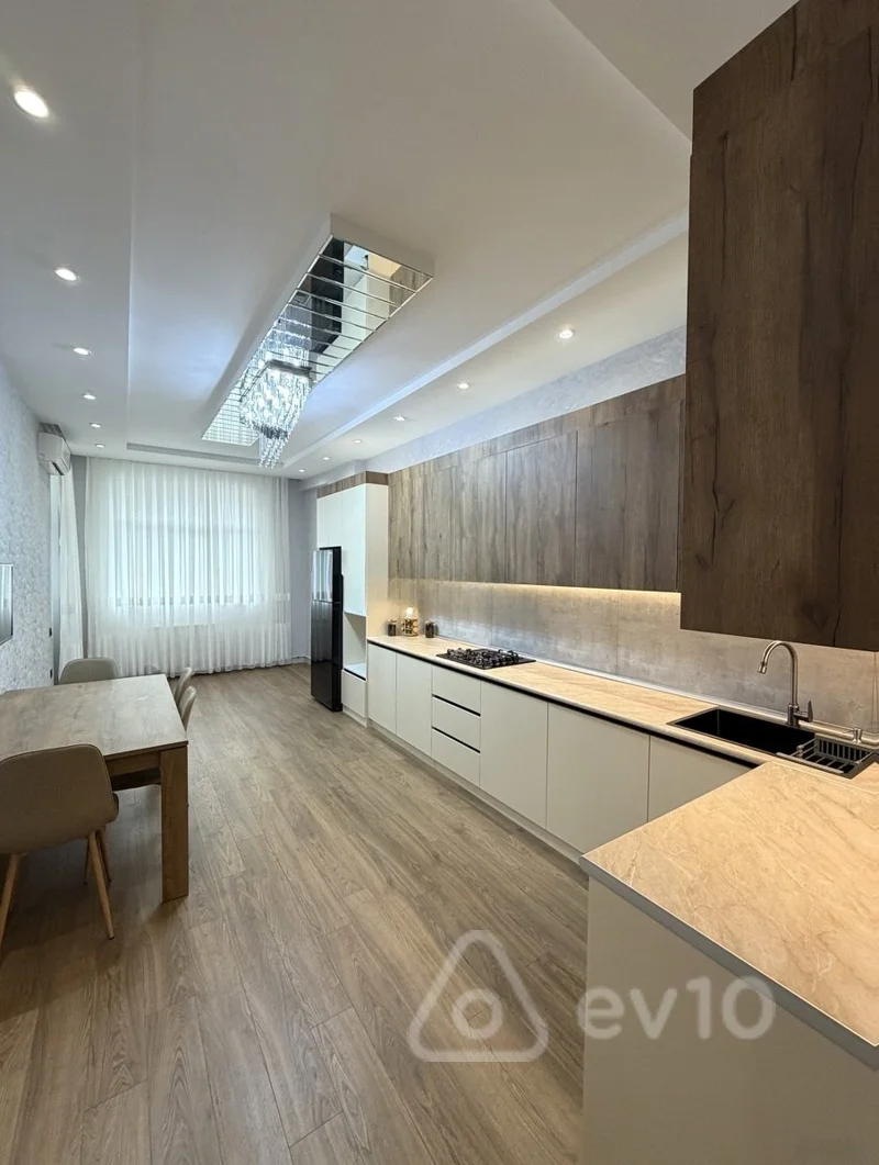 2 otaqlı mənzil, 70 m², Kövkab Safaraliyeva küçəsi — kirayə — Mənzil, Bakı (5)