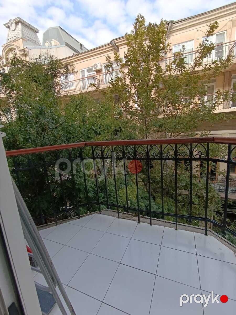 Satılır 3 otaqlı köhnə tikili 75 m² — Mənzil, Bakı (7)