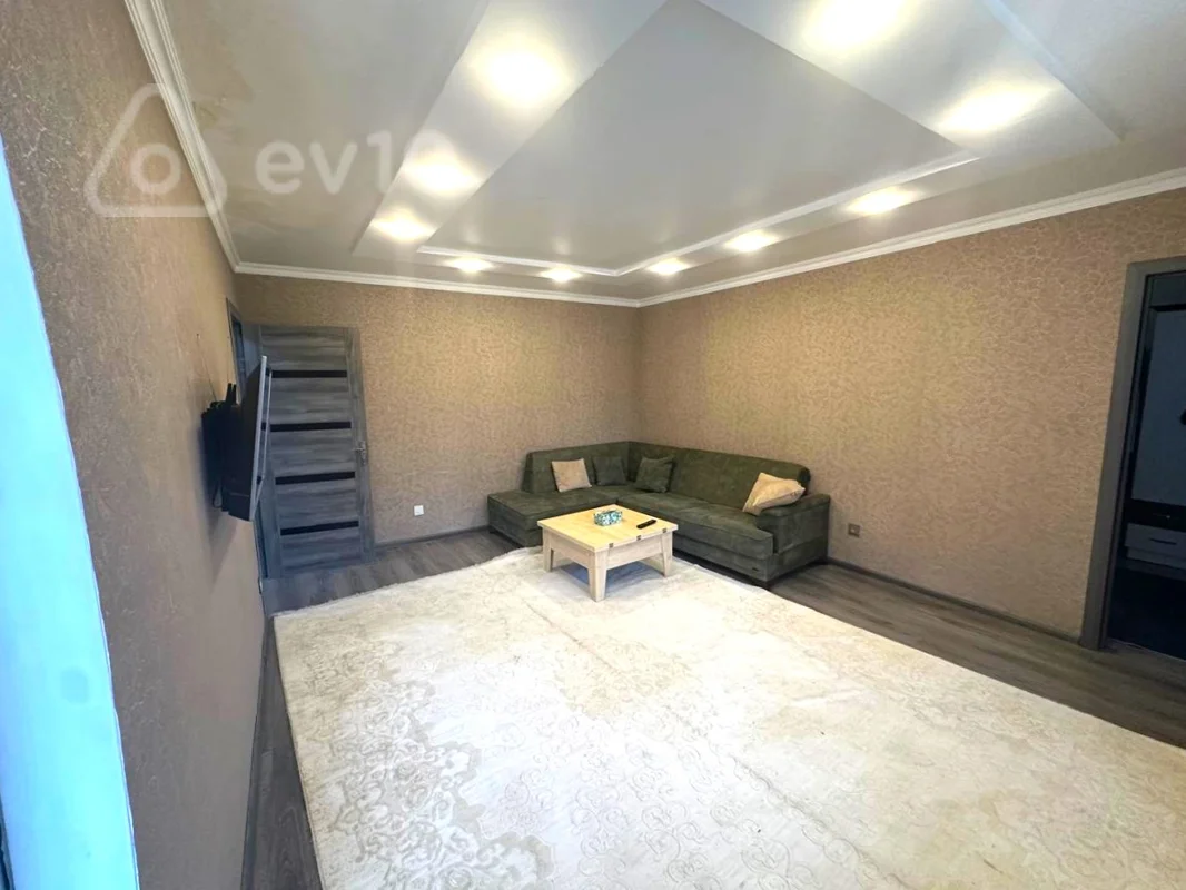 2 otaqlı mənzil, 50 m², Əhmədli qəs.H.Aslanov m. 8 noyabr(Zığ yolu) pr — Mənzil, Bakı (2)