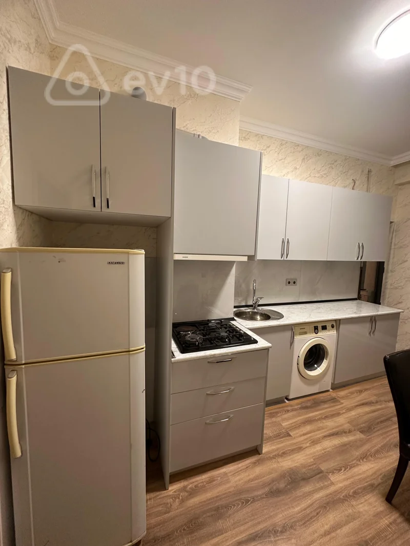 2 otaqlı mənzil, 80 m², Kamil Balakisiyev — kirayə — Mənzil, Bakı (9)