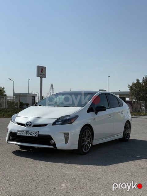 Toyota Prius, 1.8 L, 1.3 kWh, 2011 il, 386 243 km — Bakı