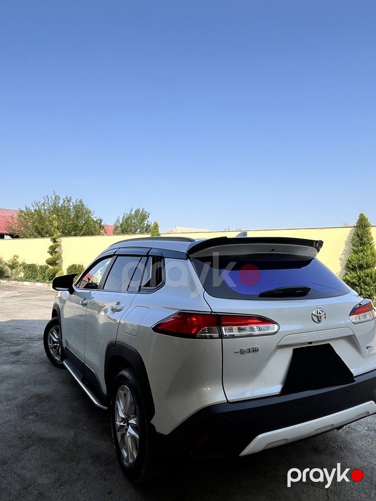 Toyota Corolla Cross, 2.0 L, 1.31 kWh, 2025 il, 8 500 km — Avtomobillər, Bakı (6)
