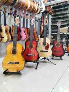 Klassik gitaralar — Musiqiə alətləri, Bakı (3)