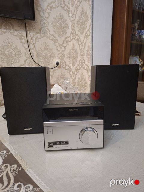 Sony mikro musiqi sistemi – 2 ədəd akustik kolonkadan və əsas bloku — Bakı