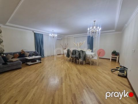 Satılır 3 otaqlı yeni tikili 158 m² — Bakı