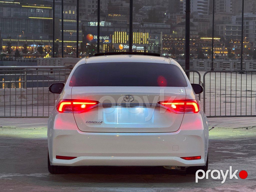 Toyota Corolla, 1.8 L, 0.85 kWh, 2025 il, 11 000 km — Avtomobillər, Bakı (2)