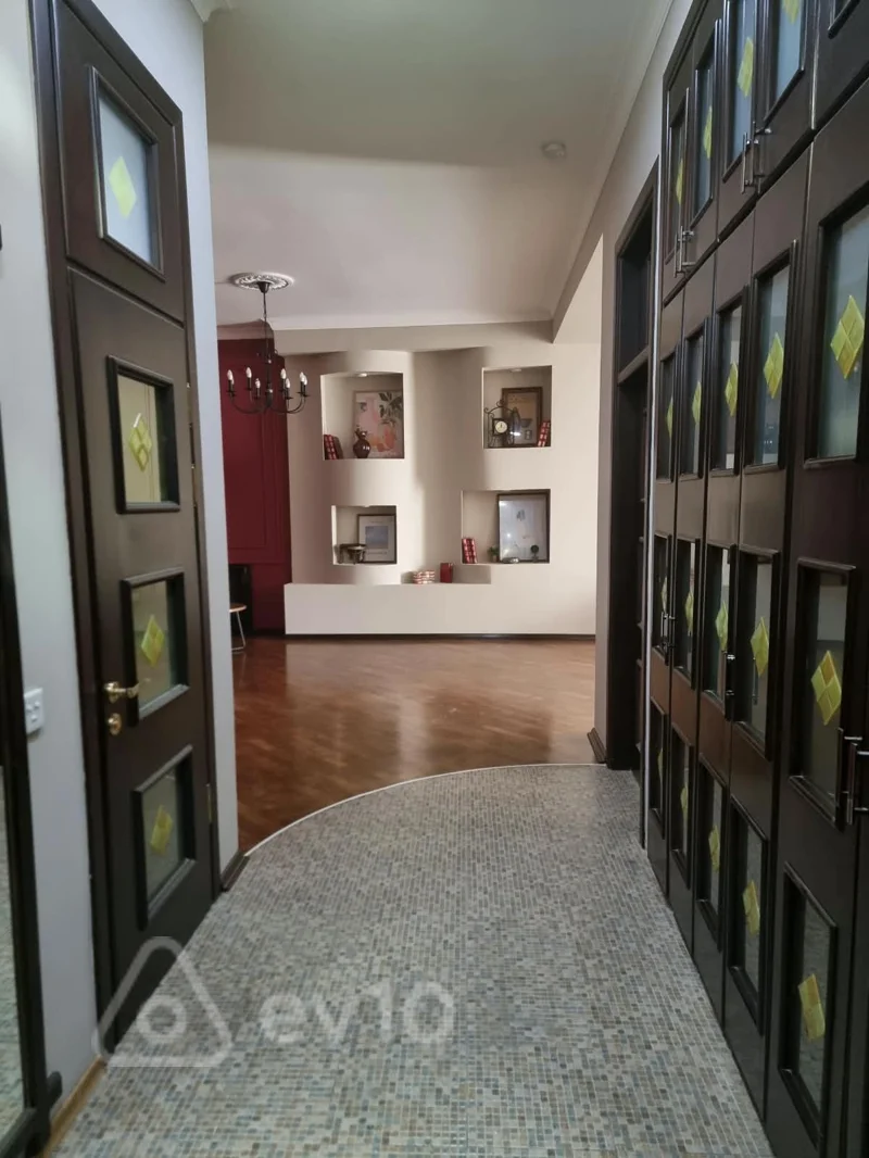 3 otaqlı mənzil, 130 m², Salatın Əsgərova — kirayə — Mənzil, Bakı (2)