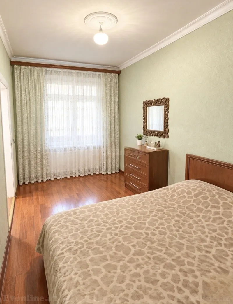 Satılır 3 otaqlı Mənzil Köhnə tikili 85 m² Bakı, Nəsimi r., Memar Əcəmi m., 4-cü mikrorayon — Mənzil, Bakı (7)