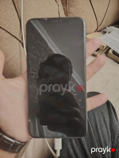 IPhone X, Qara, Face ID — Sumqayıt