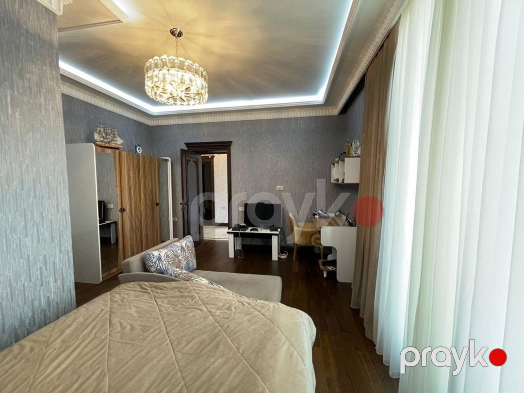 Satılır 8 otaqlı həyət evi/bağ evi 400 m² — Ev, villa, Bakı (11)