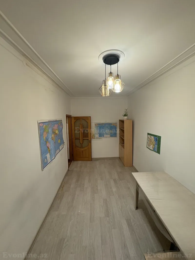 Satılır 2 otaqlı Mənzil Köhnə tikili 42 m² Bakı, Nəsimi r., Memar Əcəmi m — Mənzil, Bakı (3)
