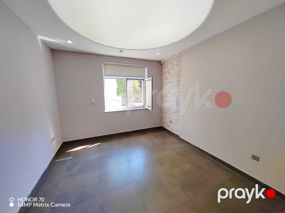 Satılır obyekt 200 m² — Əmlak, Bakı (12)