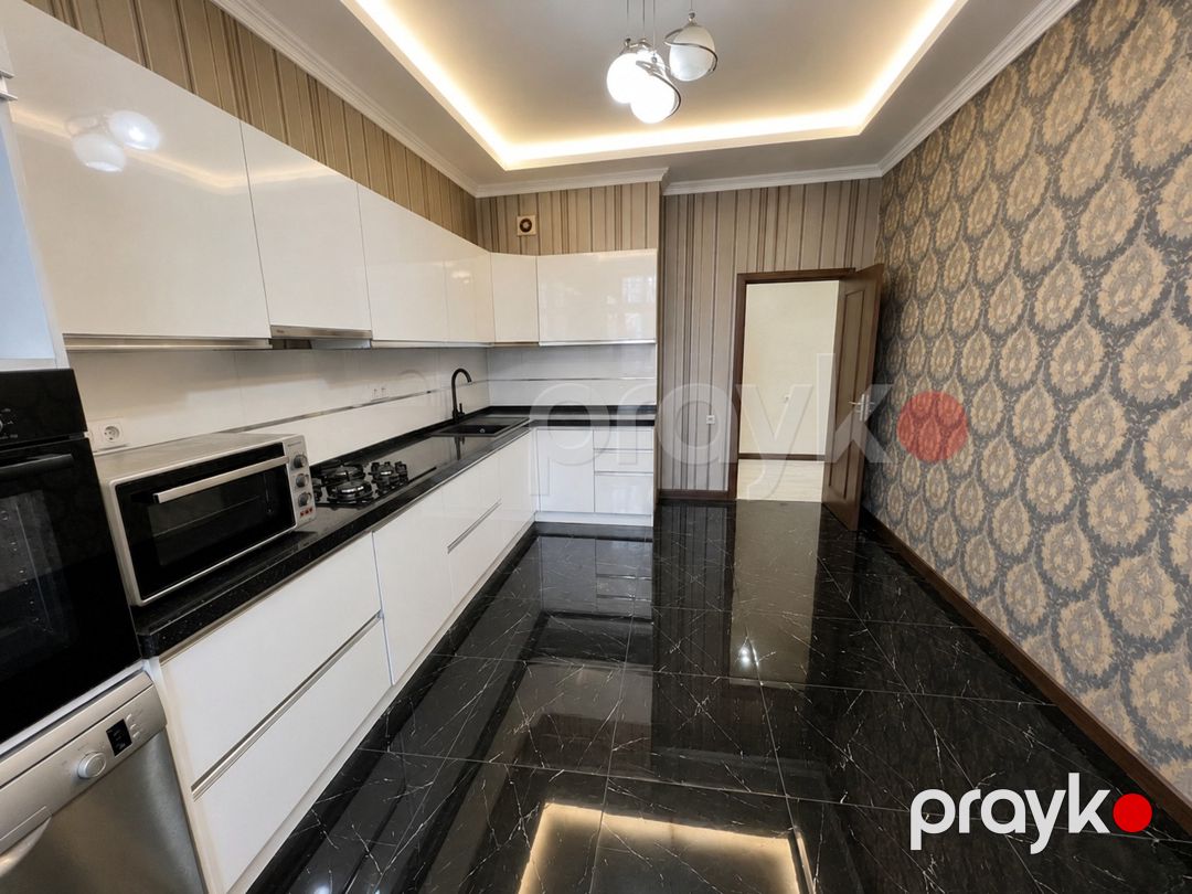 Satılır 3 otaqlı yeni tikili 160 m² — Mənzil, Bakı (12)