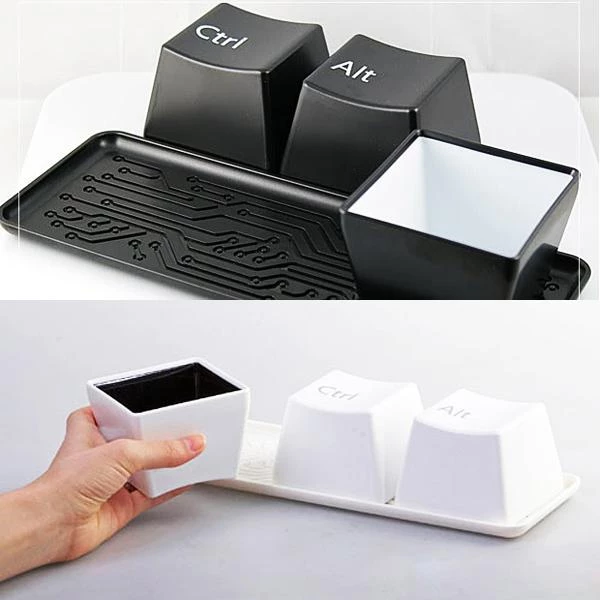 Ctrl-Alt-Del Fincan dəsti — Mallar, Bakı (3)