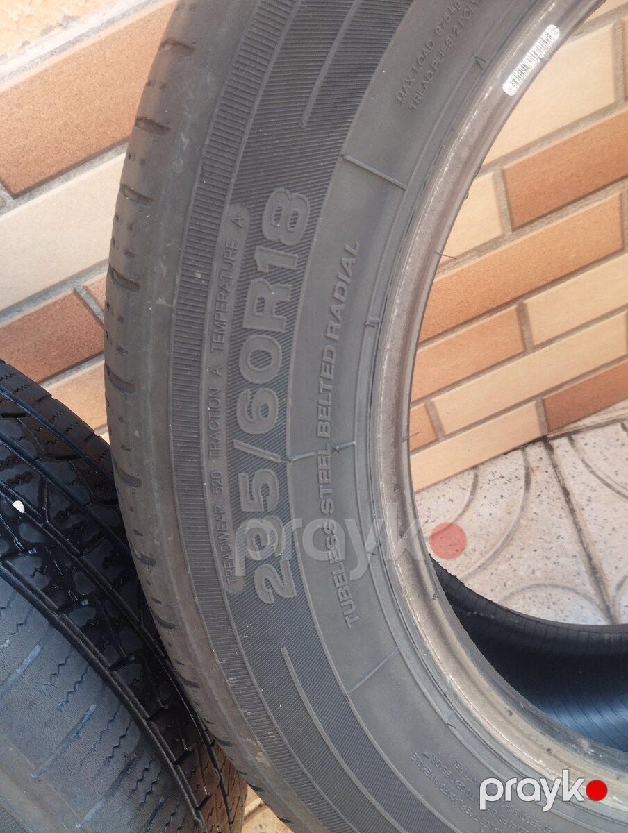 Hyundai SantaFe şinləri 235/60 R18 — Ehtiyat hissələri və aksesuarlar, Bakı (4)