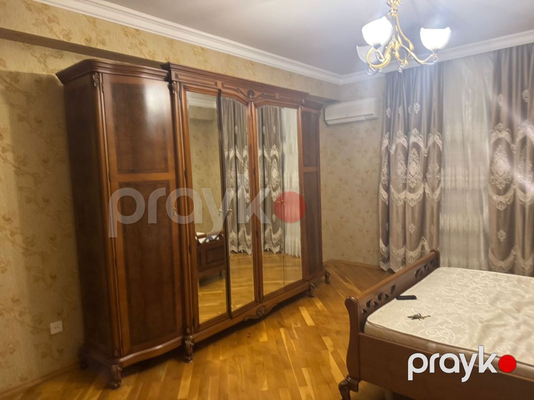 İcarəyə verilir 3 otaqlı köhnə tikili 150 m² — Mənzil, Bakı (5)