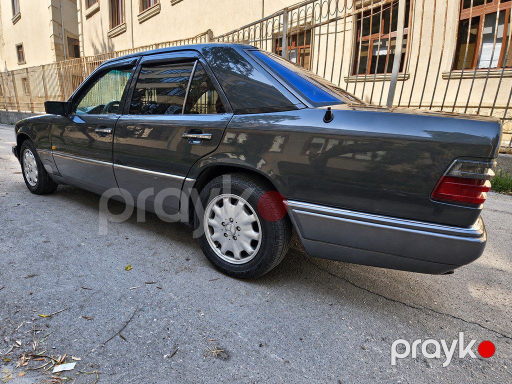 Mercedes 200 E, 2.0 L, 1993 il, 400 000 km — Avtomobillər, Bakı (4)