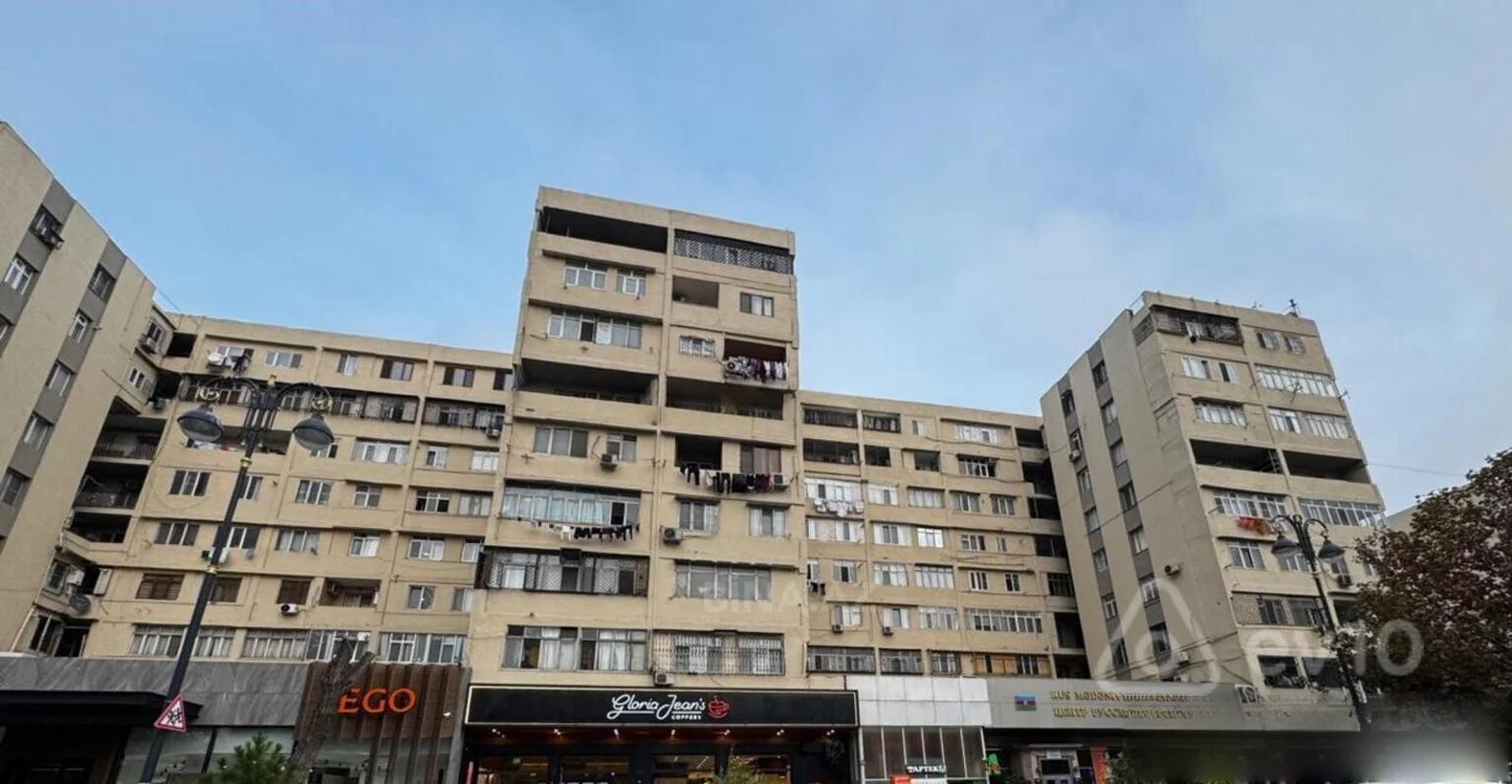 3 otaqlı mənzil, 85 m², Azadliqda 47 nomrəli məktəbin ətrsfi — Bakı