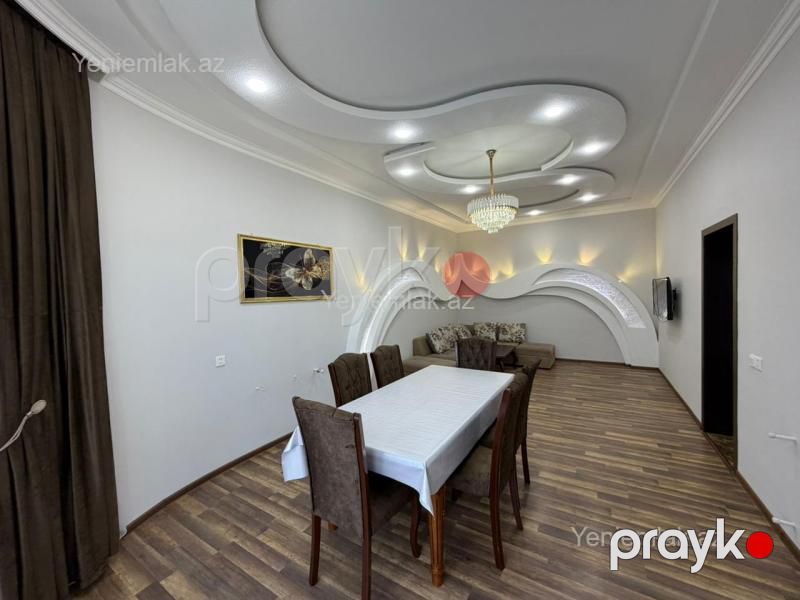 Günlük 4 otaqlı Həyət evi / Villa, 211 m², Quba — Ev, villa, Quba (12)